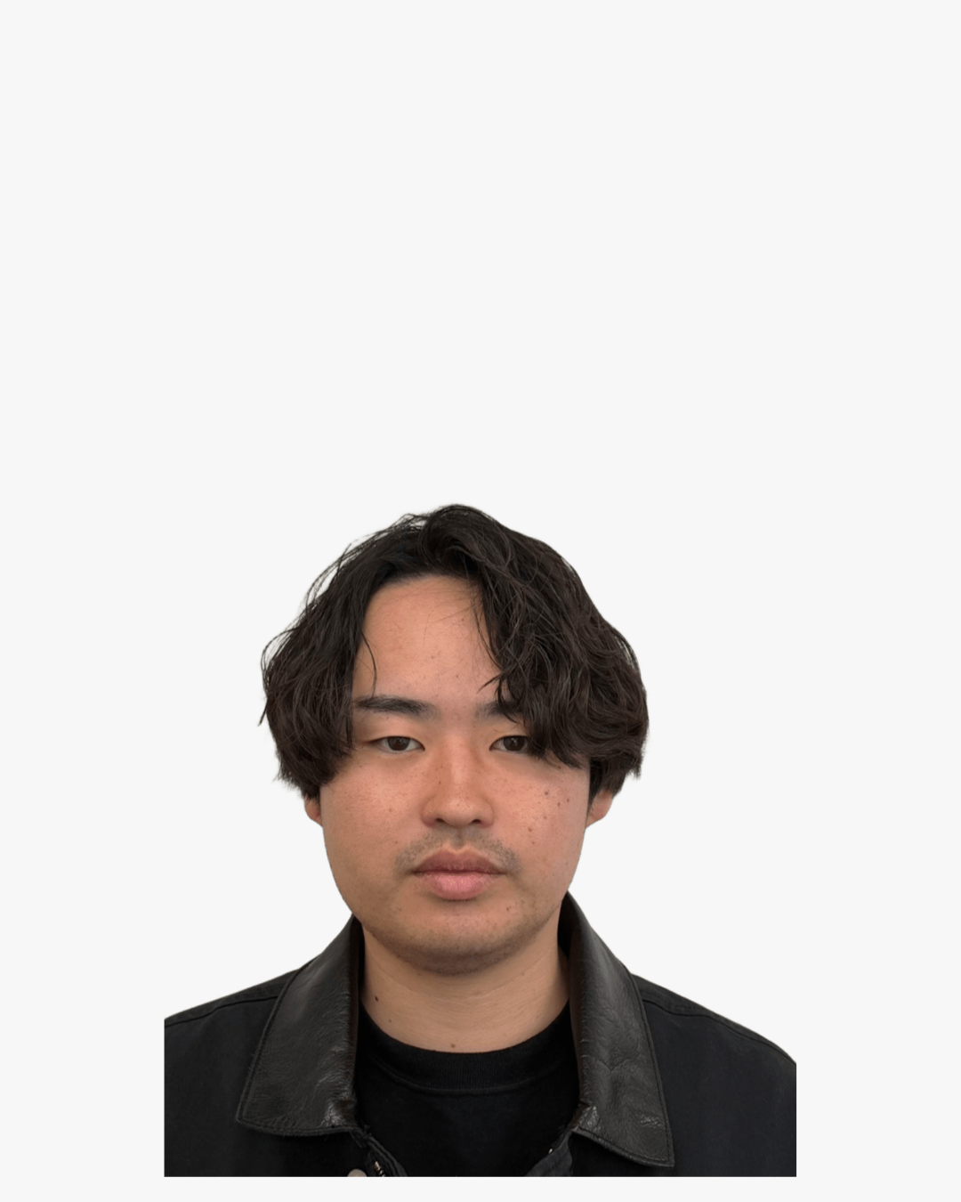 中里　颯